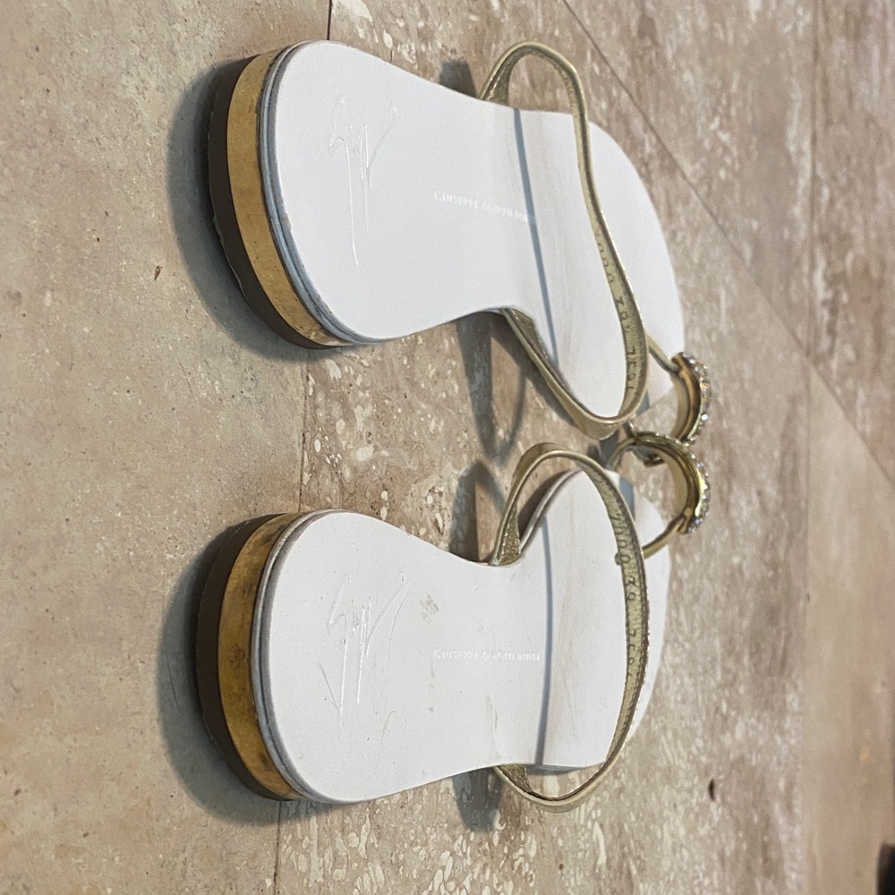 Giuseppe Zanotti Gold and White Sandals with Embellishments - Picture 5 of 5